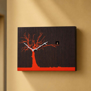 Progetti Orologio da parete a cucù in legno dal design moderno ed elegante CùCùRùKù
