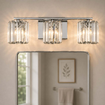 Quoizel Applique moderna per bagno con struttura in acciaio e 3 diffusori in vetro Divine