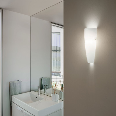 Fabas Luce - Dedalo - Applique da parete a risparmio energetico con diffusore in vetro - Colore: Bianco - 1 Lampadina E27 75W - IP20 - SKU: 2523-21-102