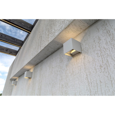 Maytoni - Fulton - Applique da parete a LED in stile moderno in metallo per esterni - 1 Lampadina Led Integrato 6W - Lumen 400 - Gradi Kelvin 3000k Luce Calda - IP54 - SKU: O572WL-L6