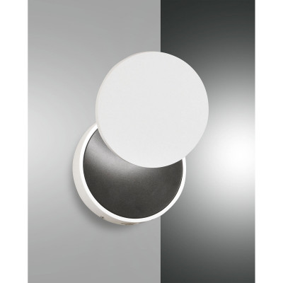 Fabas Luce - Ara - Applique da parete a LED dimmerabile con struttura in metallo in stile moderno - Colore: Bianco - 1 Lampadina - Led Integrato - 12W - Lumen 1080 - Gradi Kelvin 3000k Luce Calda - IP20 - SKU: 3452-21-102