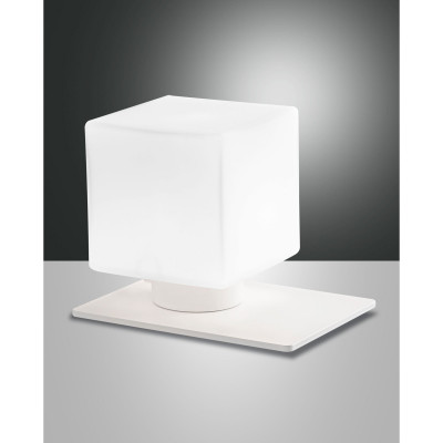 Fabas Luce Zara Abatjour in metallo con diffusore in vetro dal design moderno Colore: Bianco
