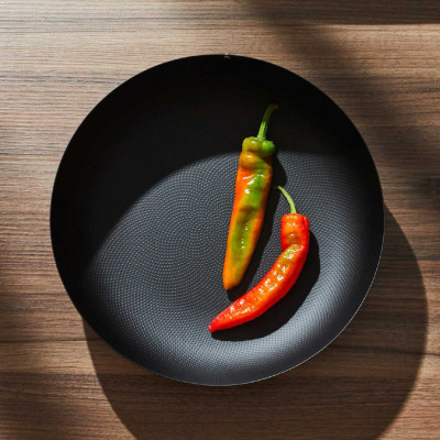  Alessi - Jasper Morrison - Centrotavola grande rotondo con texture in acciaio colorato dal design elegante - SKU: JM17/29 