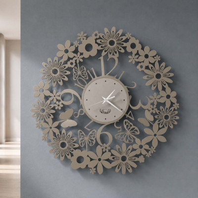 Arti e Mestieri Margherite Orologio da muro in metallo con fiori e farfalle dal design moderno ed elegante Colore: Sabbia/Bianco Marmo