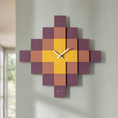 Arti e Mestieri Mosaico Orologio da parete moderno quadrato con design a mosaico e struttura in metallo Colore: Viola/Terracotta/Ocra
