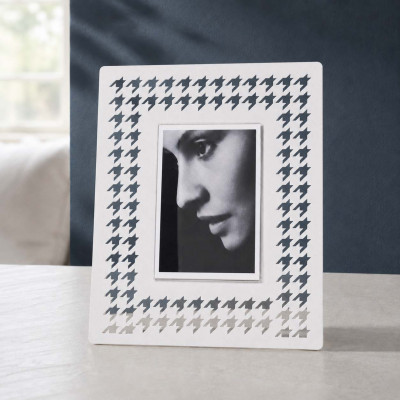 Arti e Mestieri Pied De Poule Portafoto da tavolo con cornice in metallo grande dal design moderno Foto 12x17 Colore: Bianco Marmo