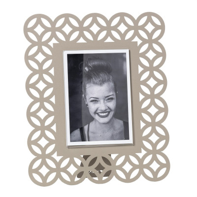 Arti e Mestieri - Zen - Portafoto da tavolo dal design moderno con cornice in metallo - Colore: Sabbia - Foto 12x17 - SKU: 0PF3957C68