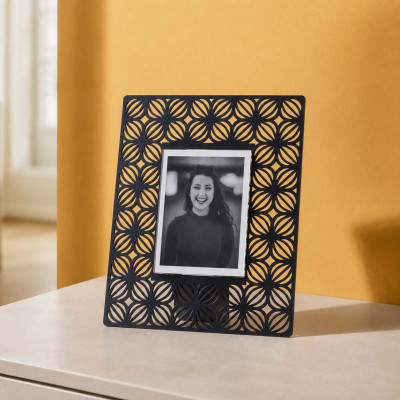 Arti e Mestieri Ikat Portafoto moderno da tavolo con cornice in metallo Foto 9x12 Colore: Nero