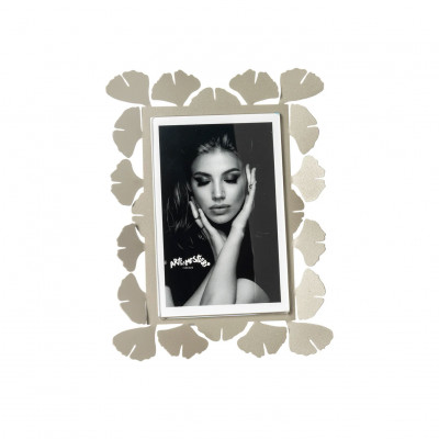 Arti e Mestieri - Ginkgo - Portafoto piccolo in metallo di design - Colore: Sabbia - Foto 10x15 - SKU: 0PF5194C68