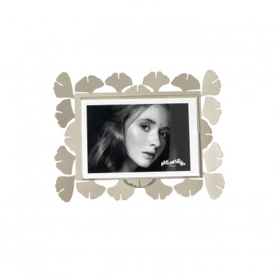 Arti e Mestieri - Ginkgo - Portafoto piccolo orizzontale in metallo di design - Colore: Sabbia - Foto 15x10 - SKU: 0PF5197C68