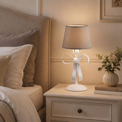 Be Light Lucy Abat-jour moderna in metallo con decorazione shabby con paralume in PVC Colore: Bianco