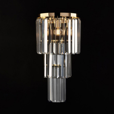 Bonetti Illumina - Schubert - Lampada da parete classica con struttura in metallo e paralume in vetro - Colore: Oro - 2 Lampadine E14 42W - IP20 - SKU: BL272-AP2-OR