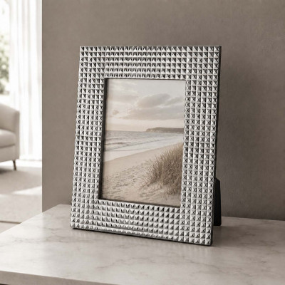 Bongelli Preziosi Diamond Cornice portafoto in marmorino dal design elegante Foto 15x20 Colore: Argento