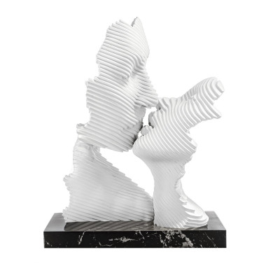 Bongelli Preziosi - Bacio Stilizzato - Scultura in marmorino grande con base marmo nero - Colore: Bianco - SKU: ME2691/2MAN