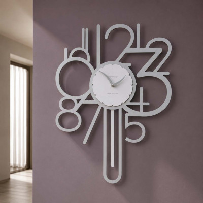 CalleaDesign Joseph Orologio da parete a pendolo in legno dal design moderno ed elegante Colore: Alluminio