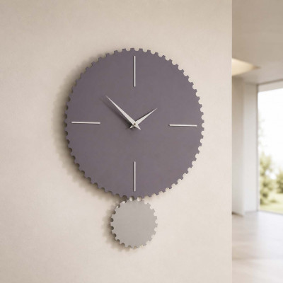 CalleaDesign Riz Orologio da parete moderno con pendolo in legno sagomato e finiture eleganti Colore: Cioccolato