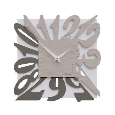 CalleaDesign - Dalilah - Orologio da parete moderno in legno quadrato con numeri design particolare - Colore: Rovere Breeze - SKU: 10-032-83