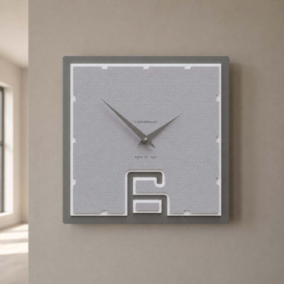 CalleaDesign Soffio Orologio da parete quadrato in legno dal design moderno Colore: Gessato