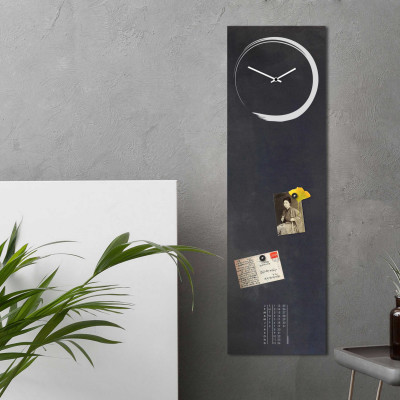 Design Object - Zen - Lavagna magnetica in metallo con orologio in verticale dal design moderno - Colore: Nero - SKU: IT624FN