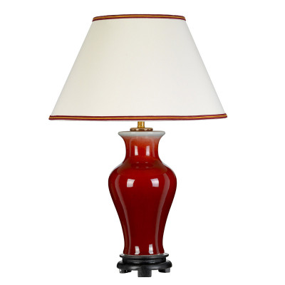  Elstead Lighting - Majin - Lampada da tavolo grande moderna in ceramica con paralume in tessuto - Colore: Rosso - 1 Lampadina E27 60W - IP20 - SKU: DL-MAJIN-TL-OXB 