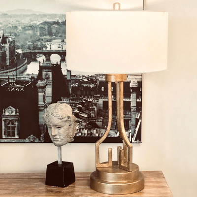 Elstead Lighting - Lemuria - Lampada da tavolo moderna con struttura in acciaio e paralume in tessuto - Colore: Oro - 1 Lampadina E27 100W - IP20 - SKU: GN-LEMURIA-TL 