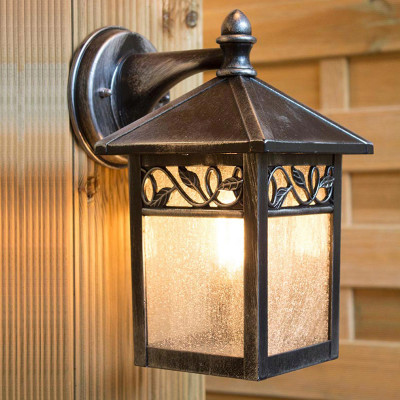 Elstead Lighting - Winchcombe - Lanterna da parete per esterni con struttura in alluminio e diffusore in vetro - Colore: Nero/Argento - 1 Lampadina E27 60W - IP44 - SKU: GZH-WC2