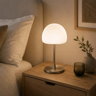 Fabas Luce Gaia Lampada da comodino moderna in metallo con diffusore in vetro Colore: Nichel