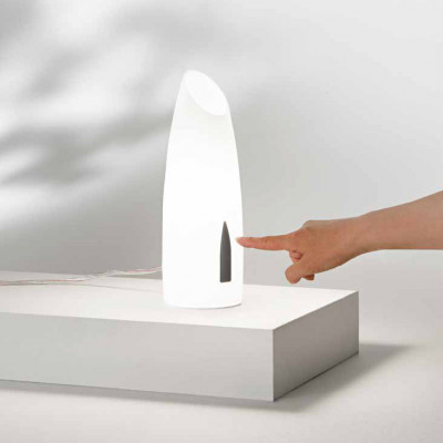  Fabas Luce - Victoria - Lampada da tavolo con diffusore in vetro soffiato dal design moderno - Colore: Bianco - 1 Lampadina G9 20W - IP20 - SKU: 3783-30-102 