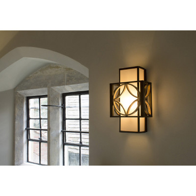 Feiss - Remy - Applique da parete classica in ferro con diffusore in vetro a 1 luce - Colore: Bronzo - 1 Lampadina E14 60W - IP20 - SKU: FE-REMY1