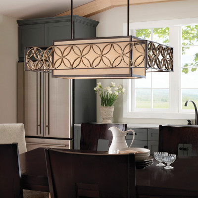 Feiss - Remy - Lampada a sospensione lineare classica in ferro con diffusore in vetro a 4 luci - Colore: Bronzo - 4 Lampadine E27 100W - IP20 - SKU: FE-REMY-P-A