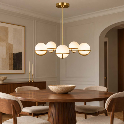 Feiss Apollo Lampadario moderno struttura in acciaio con 5 diffusori in vetro a boccia Colore: Ottone