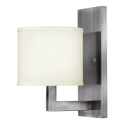 Hinkley - Hampton - Lampada da parete in acciaio con diffusore in lino a 1 luce dal design minimal - Colore: Nichel - 1 Lampadina E27 100W - IP20 - SKU: HK-HAMPTON1