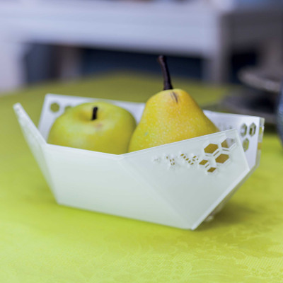  I Dettagli - Sheliak - Porta frutta in plexiglass traforato dalle linee moderne ed eleganti - SKU: CP509 