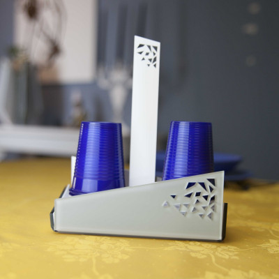  I Dettagli - Zaniah - Portabicchieri in plexiglass per bicchieri di plastica con doppio scomparto - SKU: CP714 