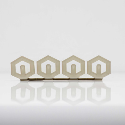 I Dettagli - Floor - Portachiavi da parete in plexiglass con dettagli geometrici dal design moderno - SKU: CPA003