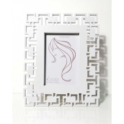I Dettagli - Greek - Portafoto da tavolo grande in legno traforato dal design moderno ed elegante - Colore: Bianco Opaco - Foto 15x20 - SKU: PH1520GRE-B