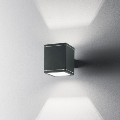 Ideal lux Snif Applique da esterno in alluminio con doppio diffusore quadrato in vetro pirex Colore: Antracite