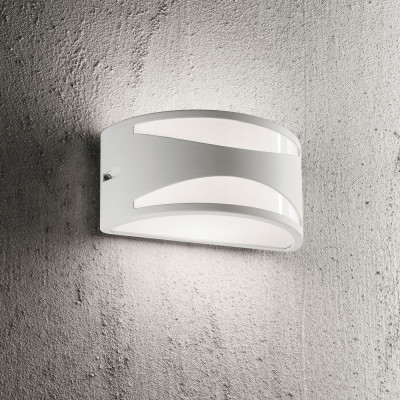 Ideal lux - Rex - Applique da esterno struttura in alluminio arrotondata e diffusore in acrilico - 1 Lampadina E27 60W - IP44 - SKU: 09243