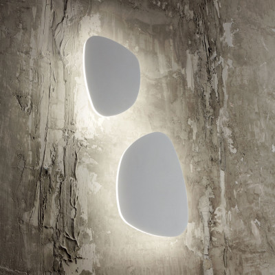 Ideal lux - Peggy - Applique da parete a led con struttura in metallo dal design moderno - Colore: Bianco - 1 Lampadina Led Integrato 10W - Lumen 1080 - Gradi Kelvin 3000k Luce Calda - IP20 - SKU: 257235