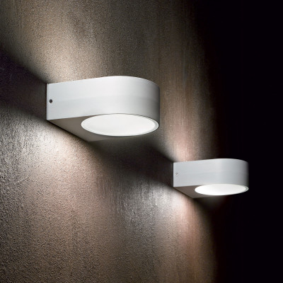 Ideal lux - Iko - Applique per esterni in alluminio e doppio diffusore in vetro temperato - 1 Lampadina E27 60W - IP54 - SKU: 01852