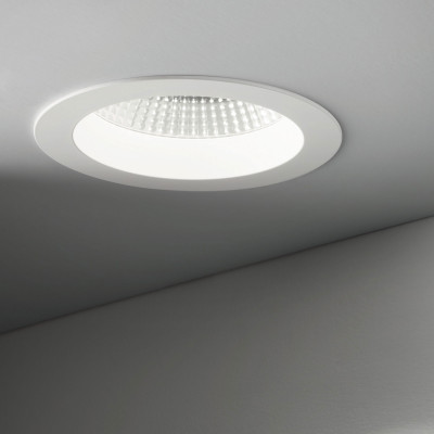 Ideal lux - Basic Accent - Faretto da incasso a LED con struttura in alluminio e ghiera rotanda - Colore: Bianco - 1 Lampadina Led Integrato 10W - Lumen 950 - Gradi Kelvin 3000k Luce Calda - IP20 - SKU: 193458