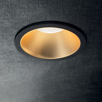 Ideal lux - Game Trim - Faretto da incasso medio a led con struttura in allumnio rotondo - 1 Lampadina Led Integrato 11W - Lumen 900 - Gradi Kelvin 2700k Luce Calda - IP20 - SKU: 28542M