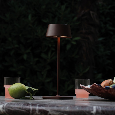 Ideal lux - Pure - Lampada da tavolo a led dimmerabile per esterni struttura in alliminio - 1 Lampadina Led Integrato 2W - Lumen 230 - Gradi Kelvin 3000k Luce Calda - IP54 - SKU: 31168