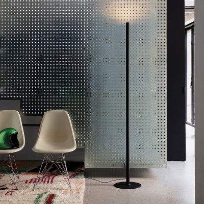 Ideal lux - Look - Lampada da terra a led con struttura in alluminio e diffusore in vetro - 1 Lampadina Led Integrato 24W - Lumen 2750 - Gradi Kelvin 3000k Luce Calda - IP20 - SKU: 30492