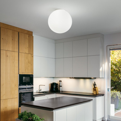 Ideal lux - Mapa - Plafoniera moderna con base in metallo e diffusore a boccia in vetro acidato - Colore: Bianco - 1 Lampadina E27 42W - IP20 - SKU: 059839