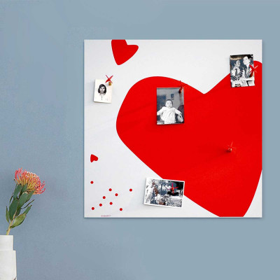 Design Object - Lavagna magnetica con freccette magnetiche per attaccare le foto "HEART" - Colore: Bianco - SKU: IT601