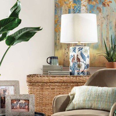  L'Oca Nera - Ethno Chic - Lampada da tavolo con base in porcellana e diffusore in tessuto - Colore: Blu - 1 Lampadina E27 60W - SKU: 1G157 