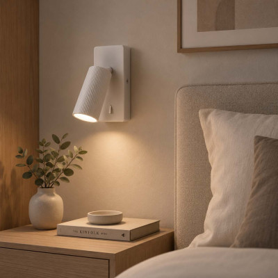 Lucide Clubs Applique da parete con diffusore in alluminio orientabile dal design moderno Colore: Bianco