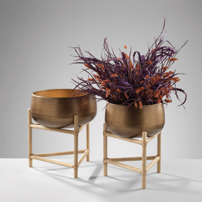 Mascagni - Vaso in acciaio ottonato con base in legno - Colore: Ottone - SKU: 20BO1964