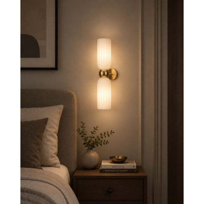 Maytoni Antic Applique da parete grande doppio diffusore in vetro dal design elegante Colore: Bianco